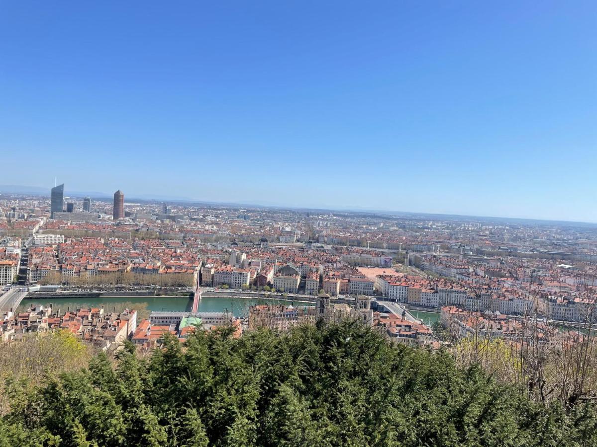 Hotel Ibis Budget Lyon Sud Saint-Fons A7 Exterior photo
