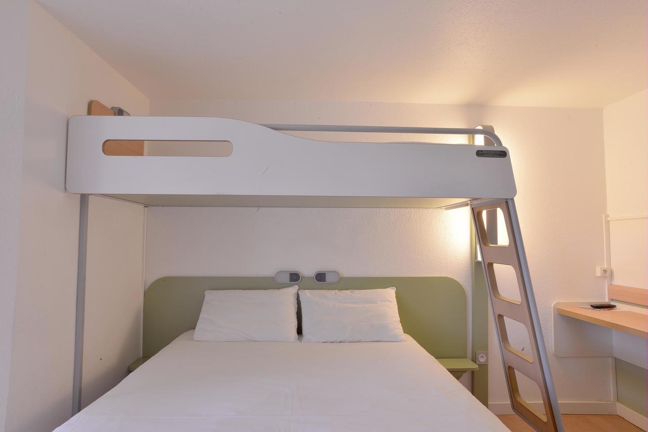 Hotel Ibis Budget Lyon Sud Saint-Fons A7 Exterior photo