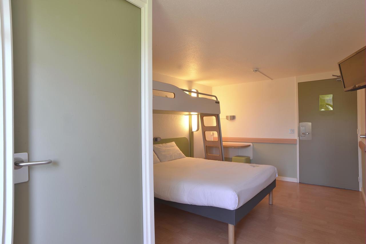 Hotel Ibis Budget Lyon Sud Saint-Fons A7 Exterior photo