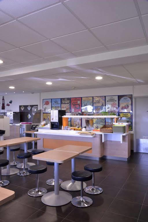Hotel Ibis Budget Lyon Sud Saint-Fons A7 Exterior photo